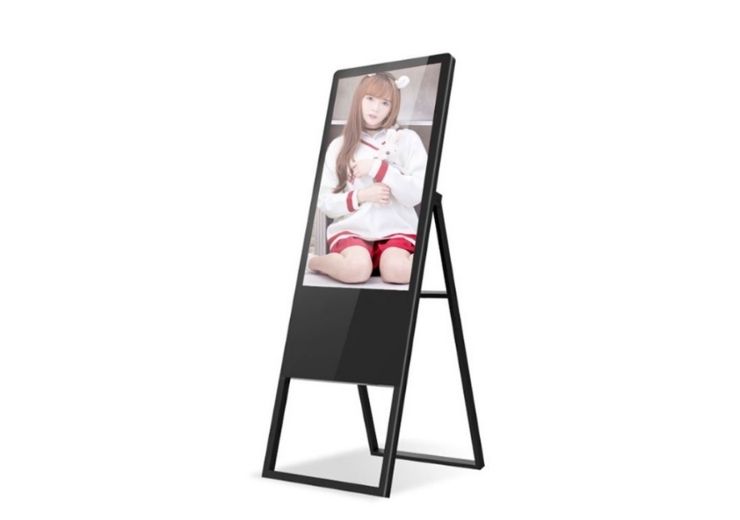 Portable Digital Signage for Retail