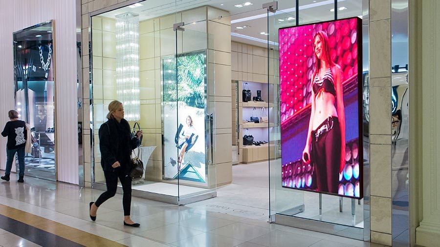 Window Digital Signage for stores
