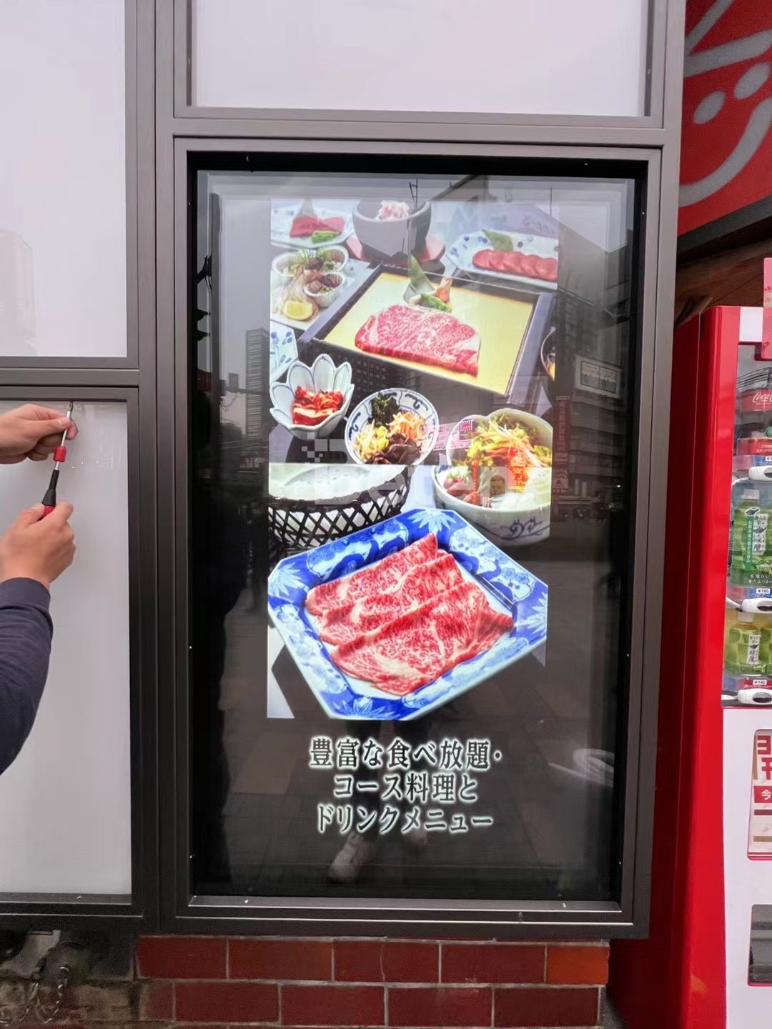 Beten Digital Signages are deployed in Japan-3